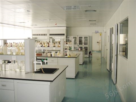 清远化学实验室家具安装（实验台布局）